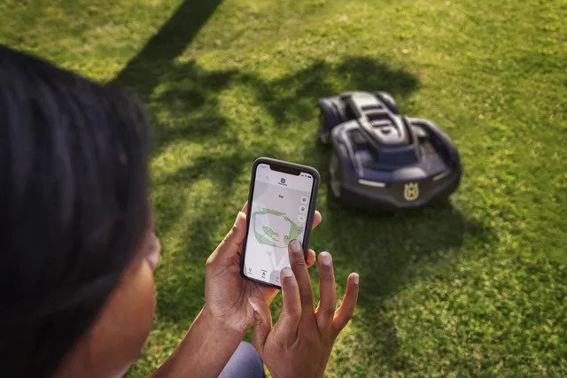 Husqvarna_AIM_Technology_Automower_Intelligent_Mapping.jpg
