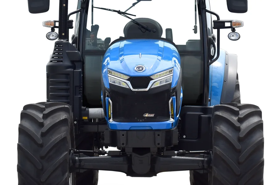 MT7.101 | LS Tractor | 122HP 4WD 3595cc κινητήρας Iveco τρακτέρ Standard