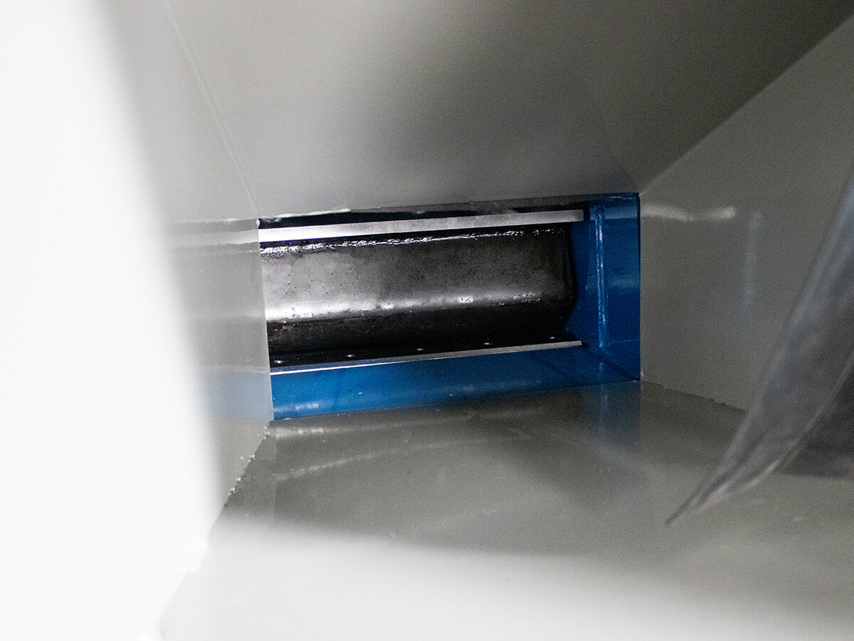 KBD12 | Graecus / Loncin | Κλαδοτεμαχιστής βενζίνης ερπυστριοφόρος 15hp 