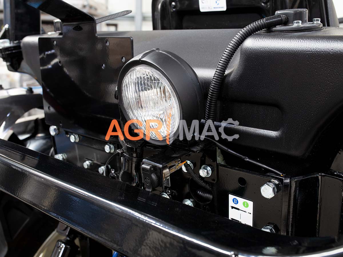 MT3.40HST | LS Tractor | 49HP 4WD 1879cc Δενδροκομικό Αμπελουργικό Τρακτέρ συνδιασμός με GRAECUS FREZA B145