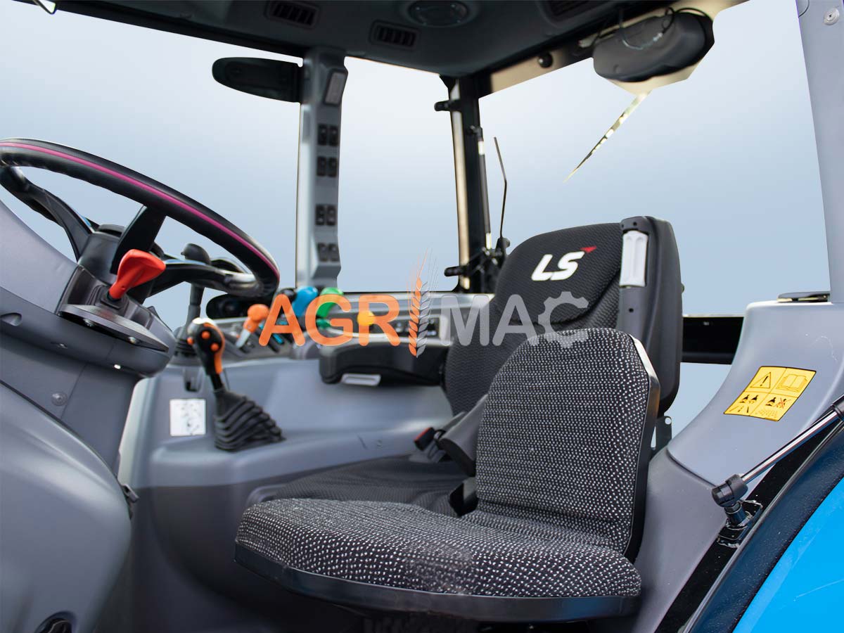 MT7.101 | LS Tractor | 122HP 4WD 3595cc κινητήρας Iveco τρακτέρ Standard συνδιασμός με GRAECUS FREZA B205
