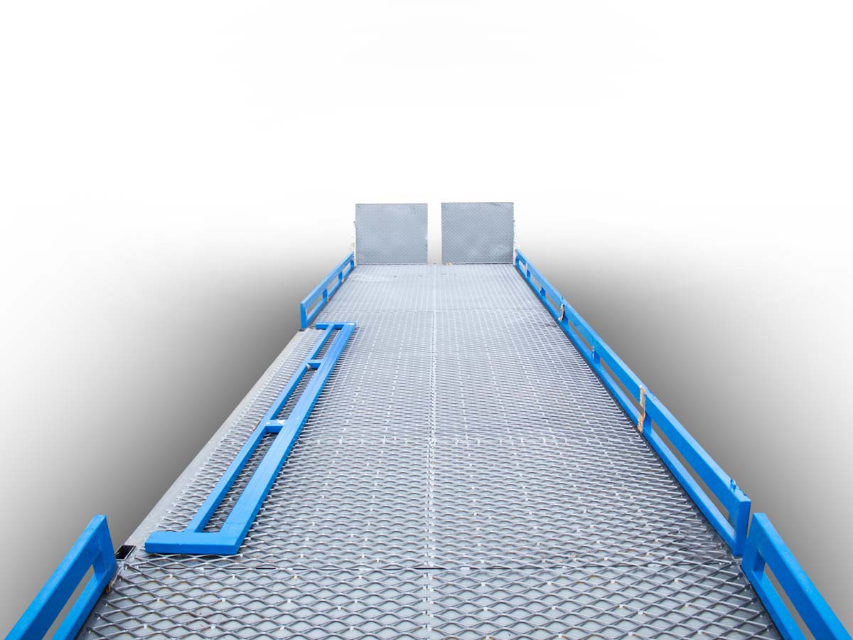 RAMP10T | Graecus | Κινητή ράμπα φορτοεκφόρτωσης με γρήγορα αφαιρούμενα παραπέτα 