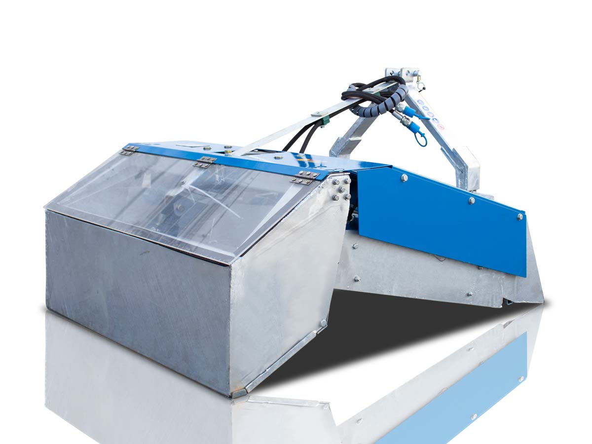 KA105 | Graecus | Μηχάνημα καθαρισμού ακτών για τρακτέρ 