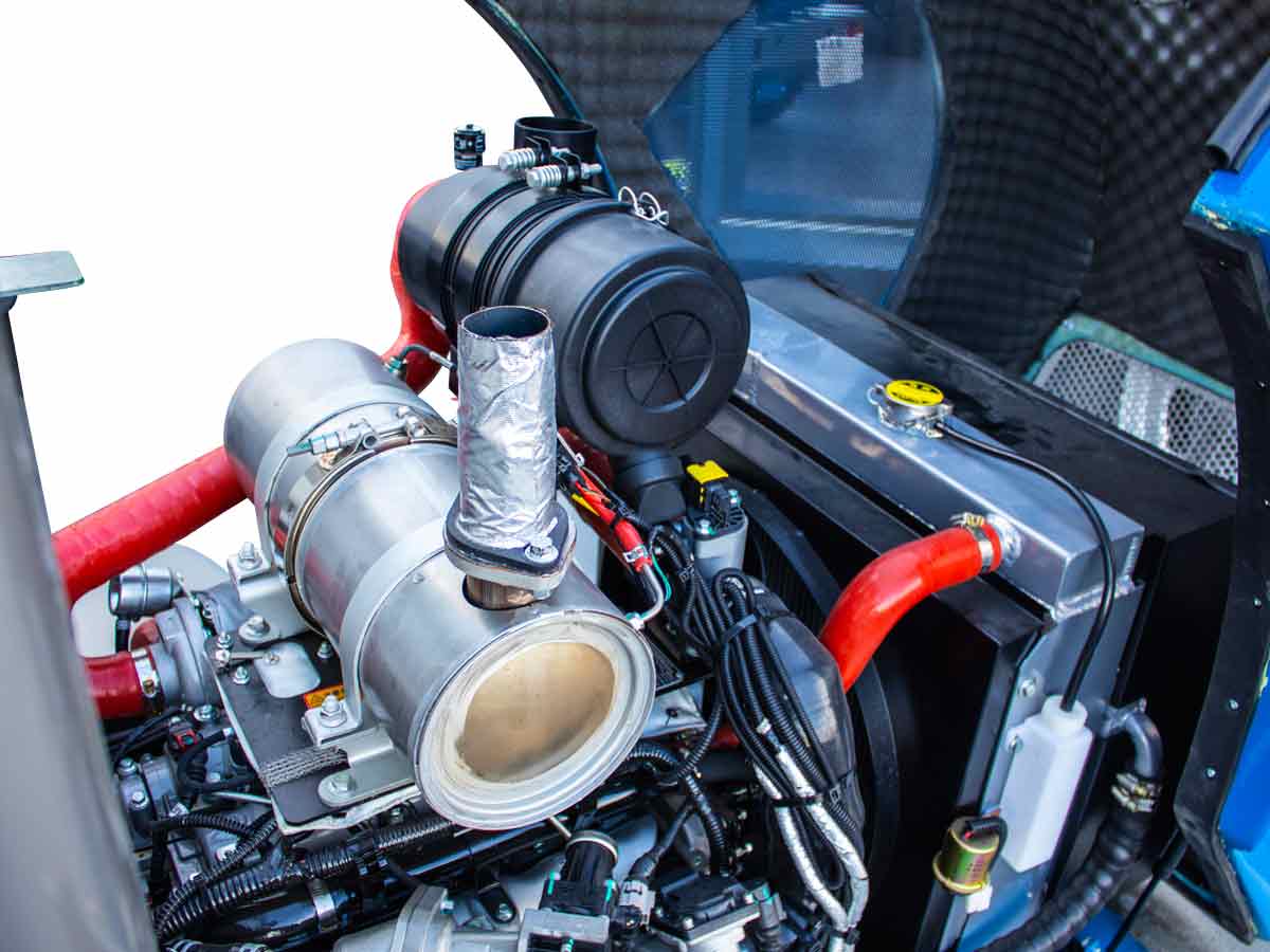 LD16NE Cab | Graecus | Σπαστός τροχοφόρος φορτωτής 4×4 4WD | Μέγιστη ανύψωση 3m | Ικανότητα φόρτωσης έως 1.6Τ | Καμπίνα A/C