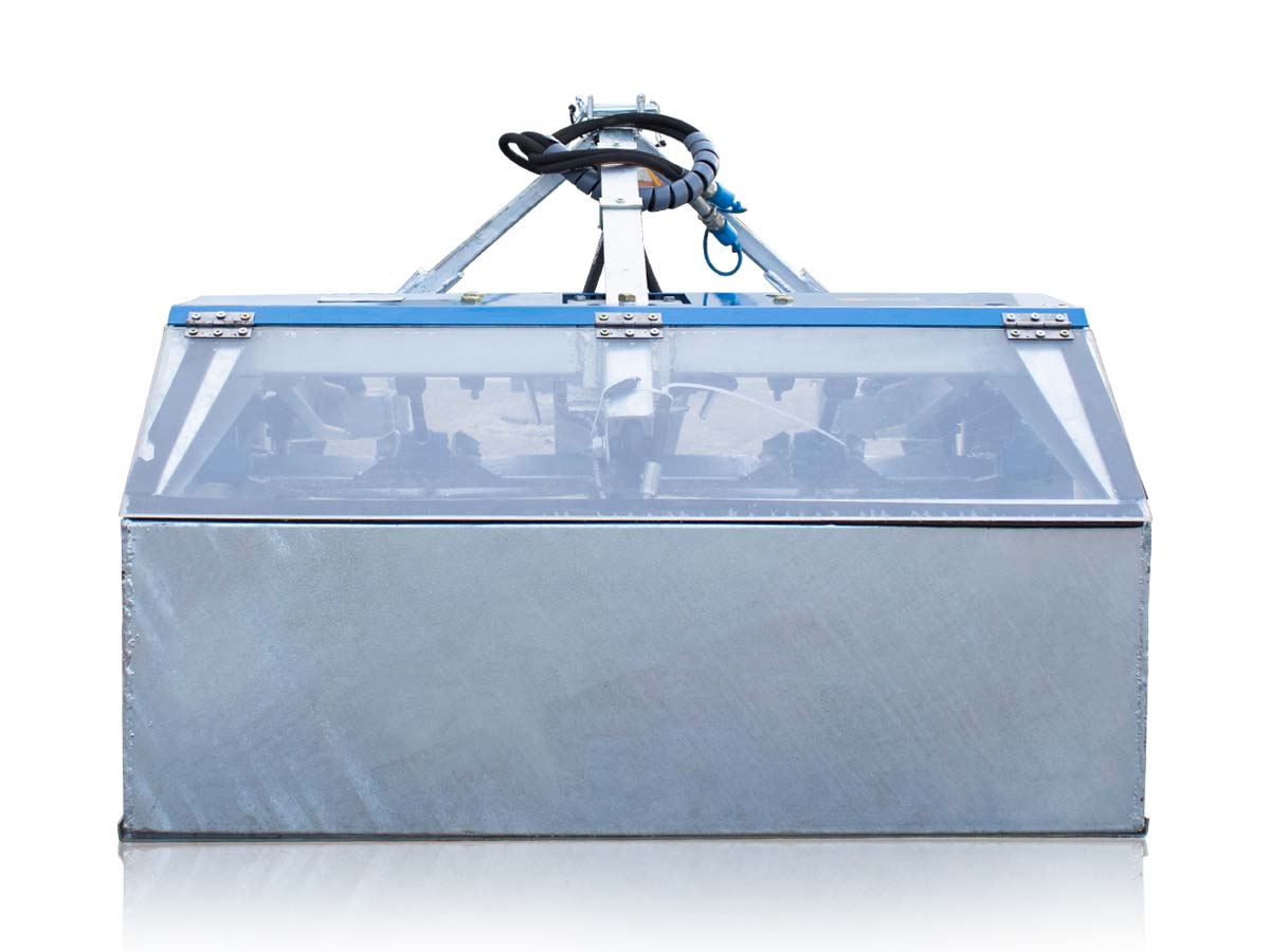 KA105 | Graecus | Μηχάνημα καθαρισμού ακτών για τρακτέρ 