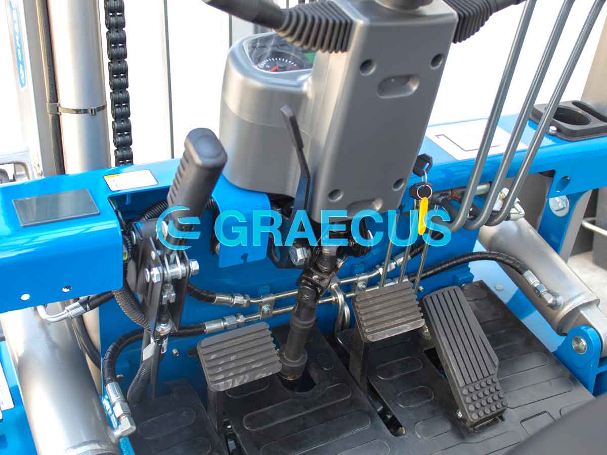 FD35V-Kubota (ΡΙΚ) | Graecus | Κλάρκ 3.5Τ Kubota STAGE V diesel | Duplex 3000mm | υδραυλική πλάγια μετατόπιση | πιρούνια 1220mm