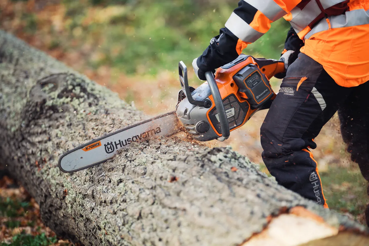 Αλυσοπρίονο Μπαταρίας Husqvarna 550iXP-15