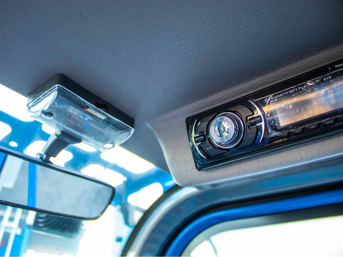 LD16NE Cab | Graecus | Σπαστός τροχοφόρος φορτωτής 4×4 4WD | Μέγιστη ανύψωση 3m | Ικανότητα φόρτωσης έως 1.6Τ | Καμπίνα A/C