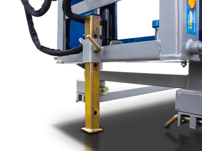 enisximeno-clark-gia-trakter-times-CLARK800-DUPLEX1806