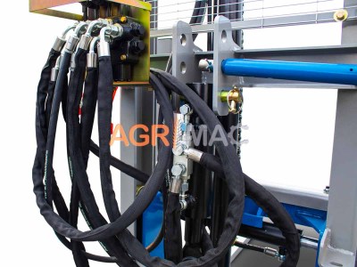 enisximeno-clark-gia-trakter-timi-CLARK800-DUPLEX1807