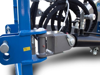 enisxymenos-katastrofeas-kormon-gia-trakter-GRAECUS-VGALTIS-61S