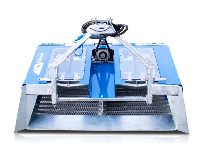 katharistis-akton-gia-trakter-times-KA10524