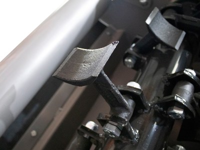 sfyria-tileskopikou-katastrofea-trakter-timi-MTK1207