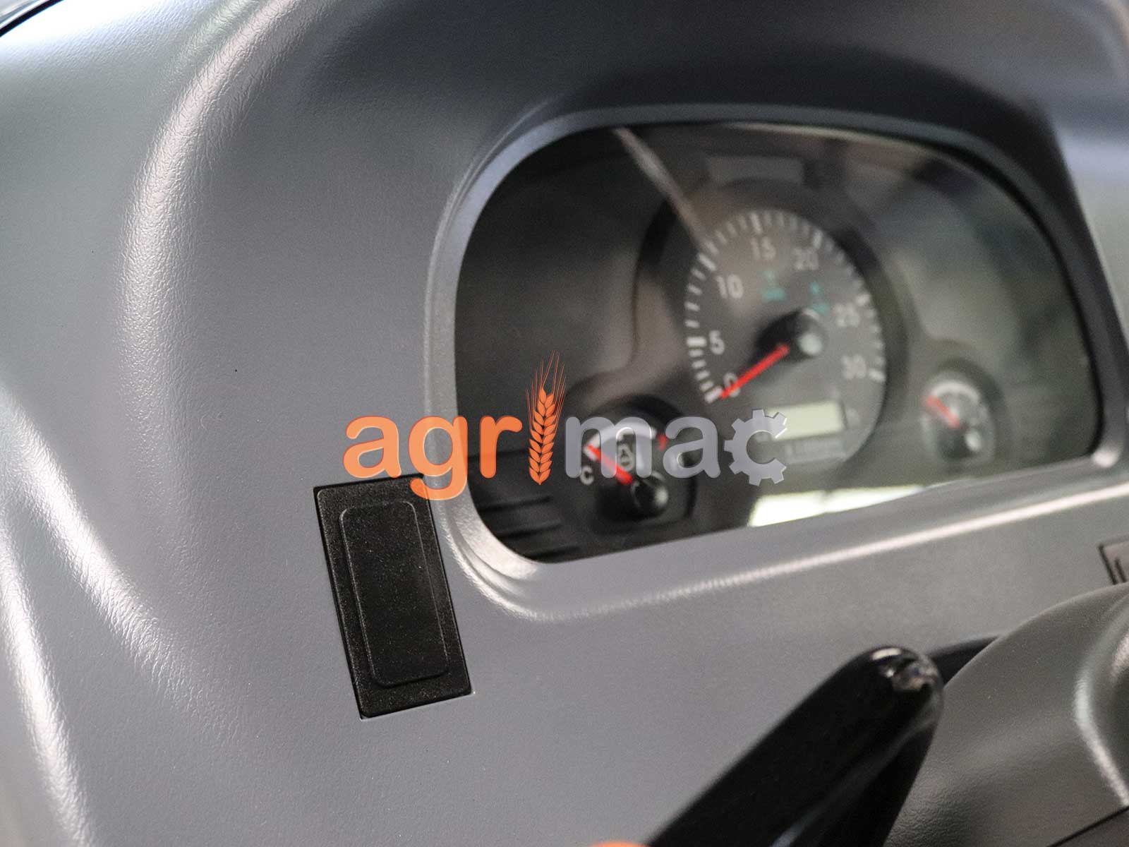 LS XR50 CABIN | LS Tractor | 60hp Καμπίνα Δενδροκομικό Αμπελουργικό Τρακτέρ